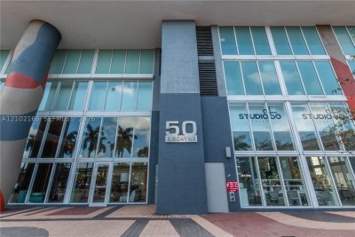 50 Biscayne Apt #3006