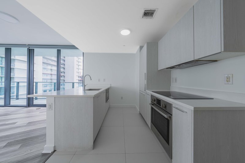 Condo for sale at Paraiso Bayviews 2506