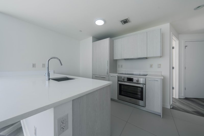 Condo for sale at Paraiso Bayviews 2506