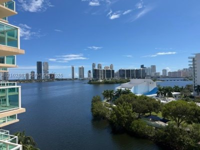Aventura Marina II Apt #817