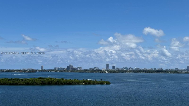 Comprar apartamento en Apeiron at the Jockey Club 16A