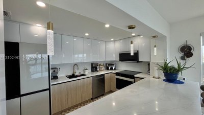 Comprar apartamento en Apeiron at the Jockey Club 16A