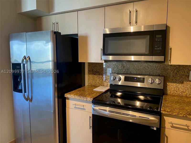 Property photo # 6