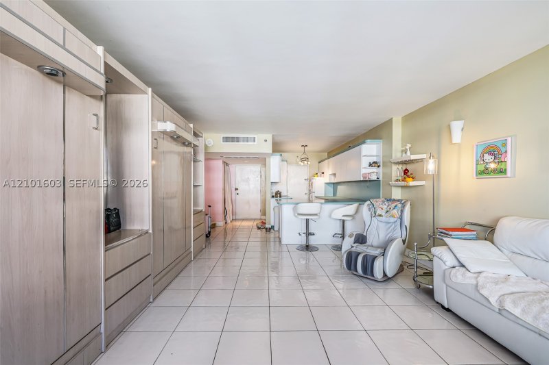 Condo for sale at Decoplage 502