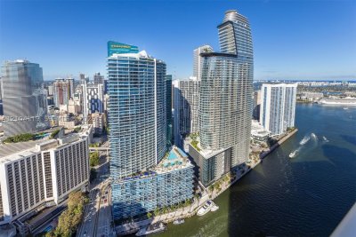 Comprar apartamento en Icon Brickell Viceroy 4804