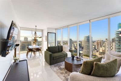 Comprar apartamento en Icon Brickell Viceroy 4804