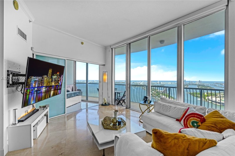 Aluguel de apartamento no Opera Tower 5602