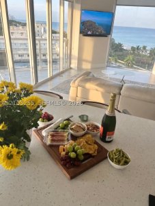 Aluguel de apartamento no St Tropez Ocean 9-D