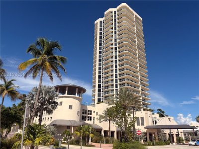 Aluguel de apartamento no St Tropez Ocean 9-D
