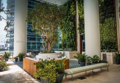 Comprar apartamento en SLS Lux Brickell 4405