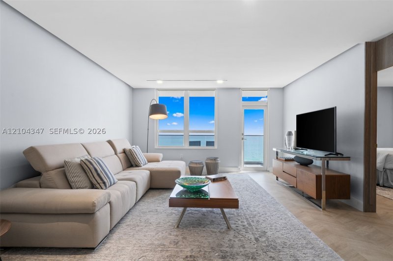 Comprar apartamento no The Plaza Bal Harbour 919