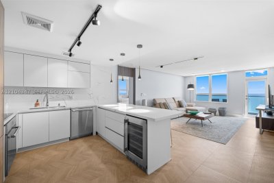 The Plaza Bal Harbour Apt #919