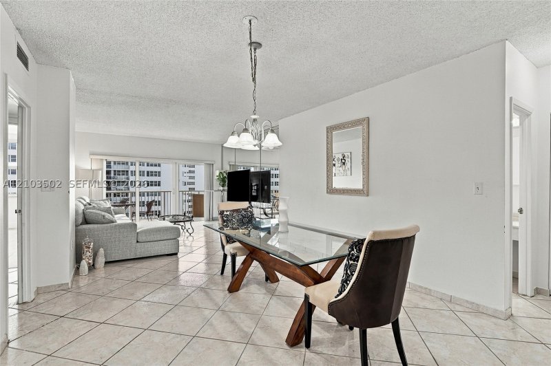 Condo for sale at The Hemispheres 19A