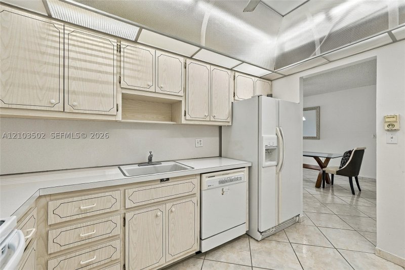 Condo for sale at The Hemispheres 19A