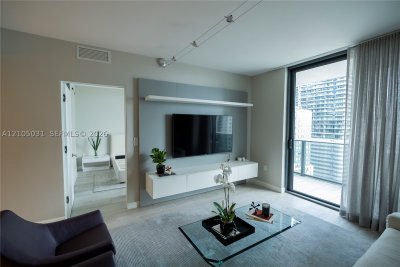 Aluguel de apartamento no Brickell Heights East 1705