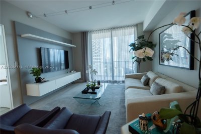 Aluguel de apartamento no Brickell Heights East 1705