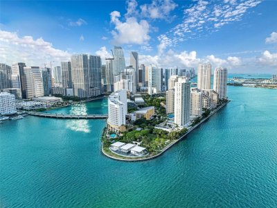 Isola Brickell Key Apt #1802