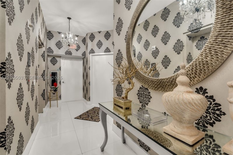 Comprar apartamento no Paramount Bay 1902