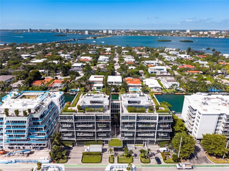 Comprar apartamento en Kai at Bay Harbor 6C-N