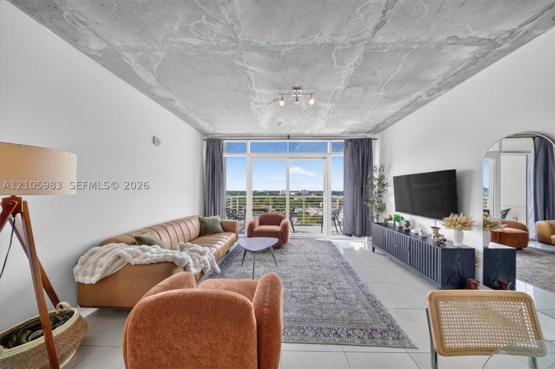 Condo for sale at Midtown Midblock 1106