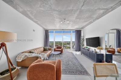 Midtown Midblock Apt #1106
