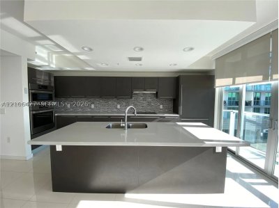 Comprar apartamento en Midtown Doral 305