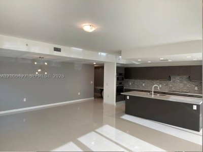 Comprar apartamento en Midtown Doral 305
