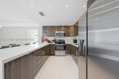 Property photo # 8