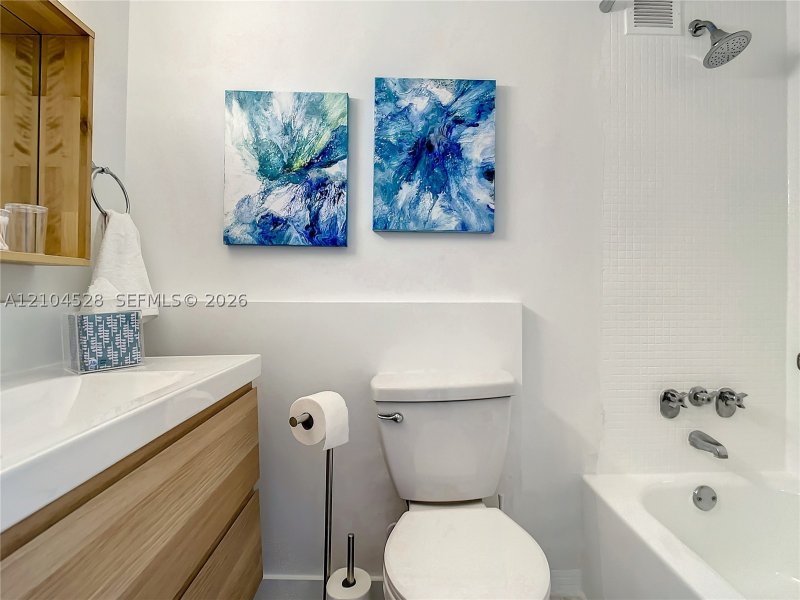 Property photo # 2