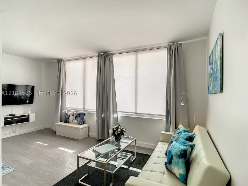 Property photo # 4