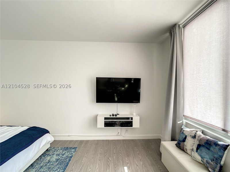 Property photo # 5