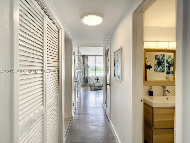 Property photo # 6