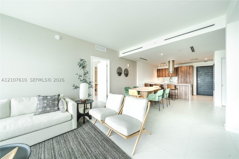 Apartment for rent at Alana Bay Harbor Island 705