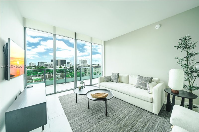 Apartment for rent at Alana Bay Harbor Island 705