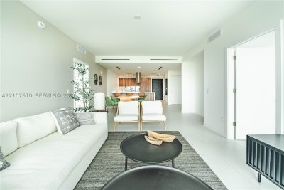Aluguel de apartamento no Alana Bay Harbor Island 705