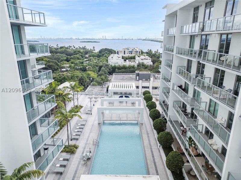 Condo for sale at Quadro Miami Design District S-702