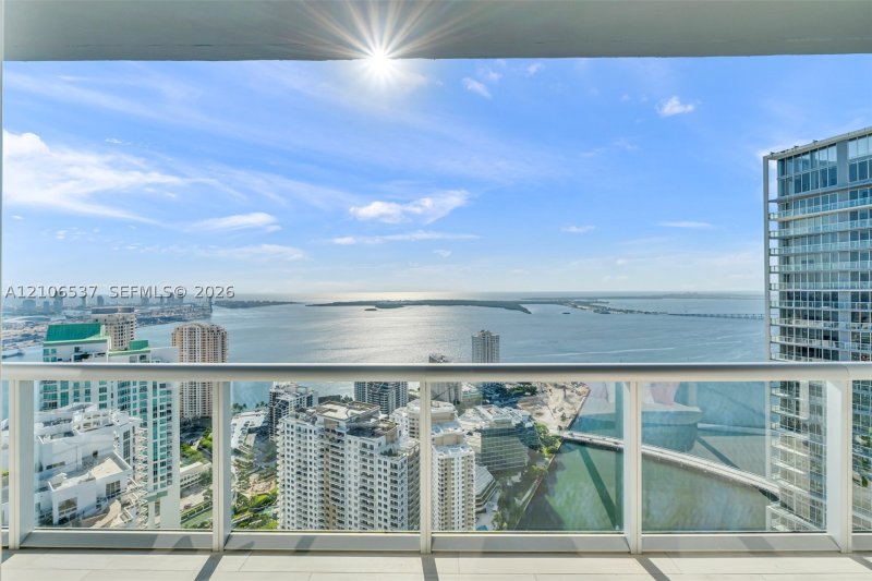 Condo for sale at Icon Brickell Tower I 5203