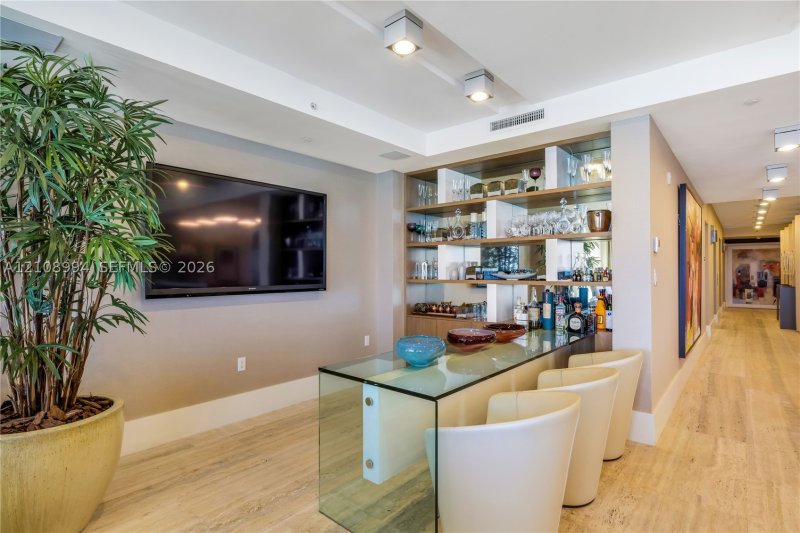 Apartment for rent at Ocean House U-0501