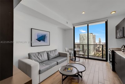 Comprar apartamento en The Elser Hotel and Residences 3508