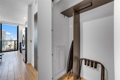 Comprar apartamento en The Elser Hotel and Residences 3508