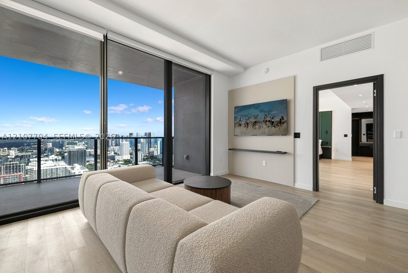 Comprar apartamento no E11EVEN Hotel & Residences 5201