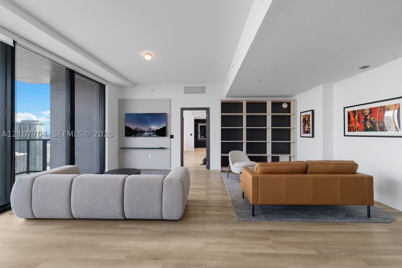 Comprar apartamento no E11EVEN Hotel & Residences 5201