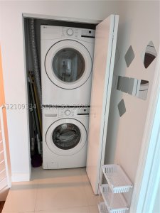 Aluguel de apartamento no Infinity on Brickell 5216