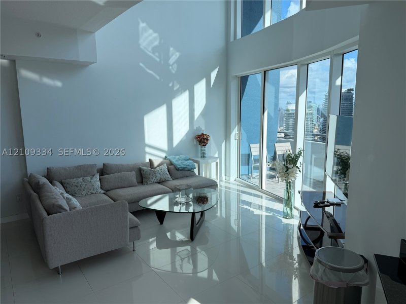 Aluguel de apartamento no Infinity on Brickell 5216