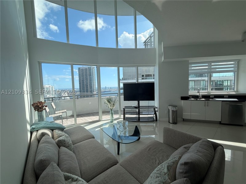 Aluguel de apartamento no Infinity on Brickell 5216