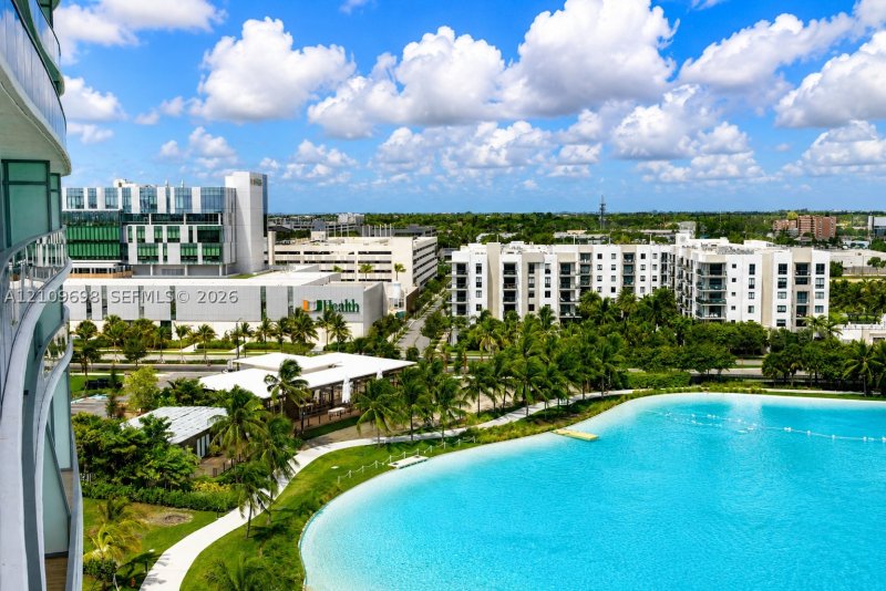 Condo for sale at One Park Tower by Turnberry 810