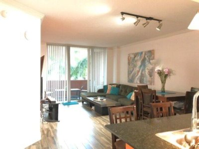 Cite On The Bay Apt #308
