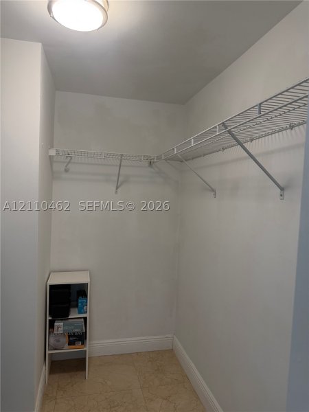 Apartment for rent at Vue at Brickell 903