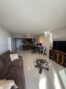Aluguel de apartamento no Icon Brickell Tower II 3507