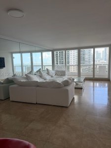 Aluguel de apartamento no The Grand A-2147